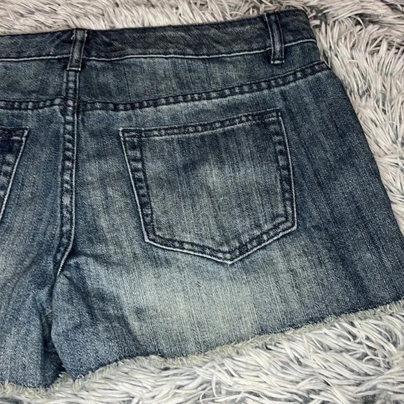 Michael Kors Shorts size 4 - Picture 6 of 13
